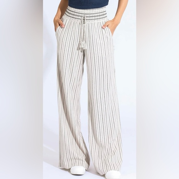 Rewash Striped Linen Smocked-Waist Wide-Leg Pants | XL - Picture 1 of 8